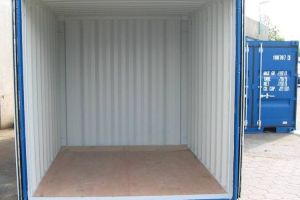 10' Lagercontainer / Innenansicht - h+s container GmbH