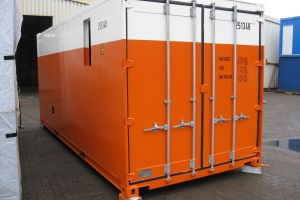 20' Off-Shore Container - Laborcontainer / Stirnseite mit Doppelflügeltür - h+s container GmbH